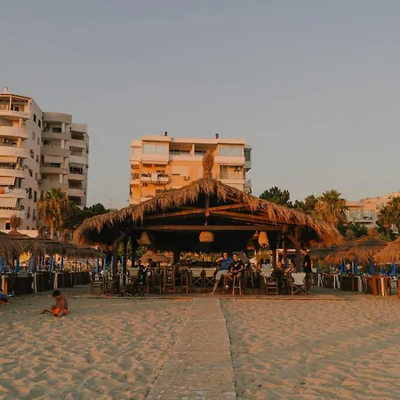 Kote's Beachfront 21 Apartment