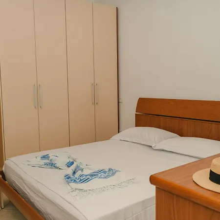 Kote's Beachfront 21 Apartmán *