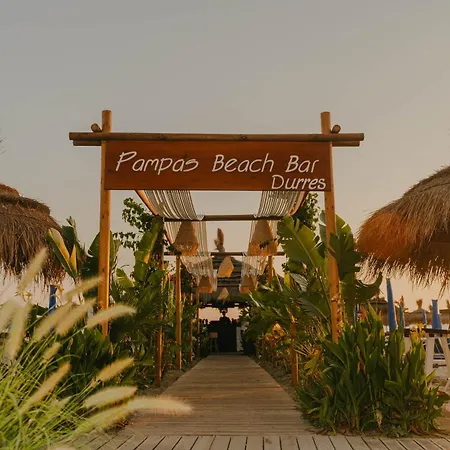 Apartmán Kote's Beachfront 21 *